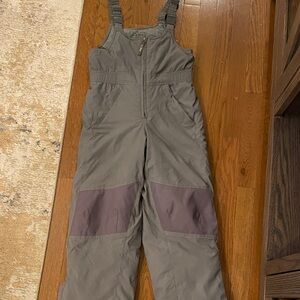 L.L. Bean Gray snow bibs Kids Sz 8